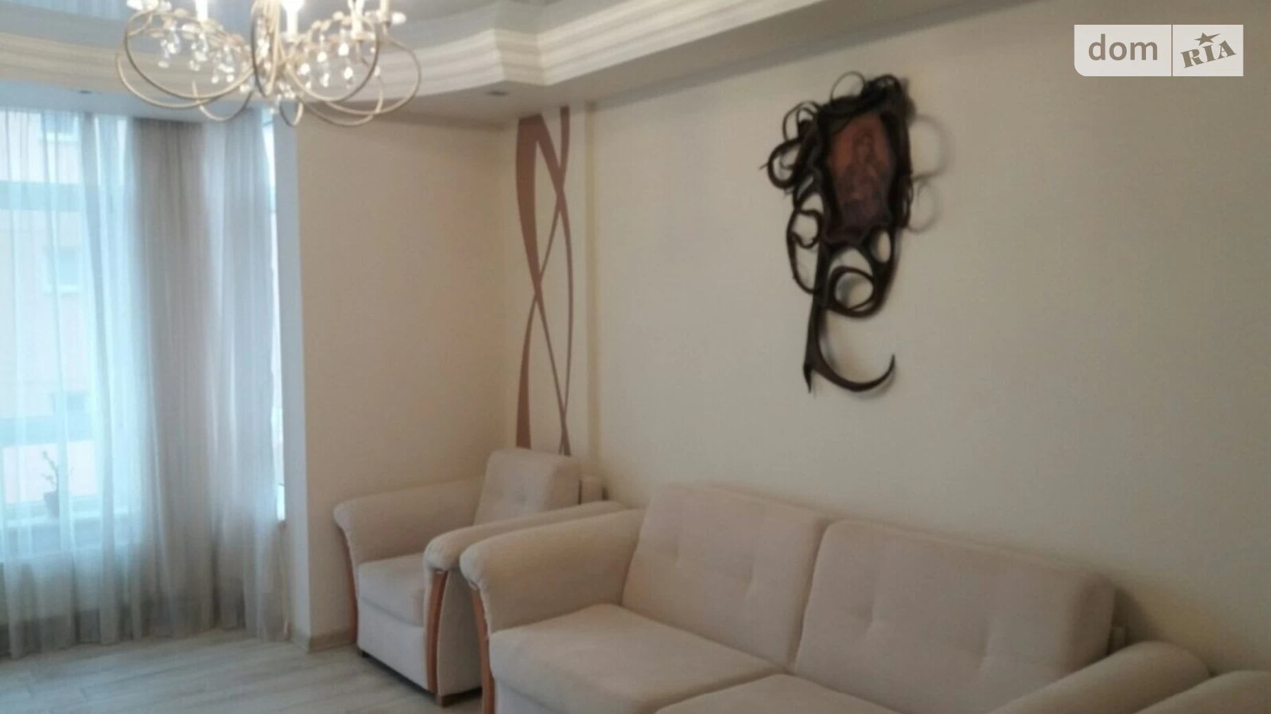 Продается 2-комнатная квартира 74 кв. м в Львове, ул. Гетьмана Ивана Мазепы - фото 3