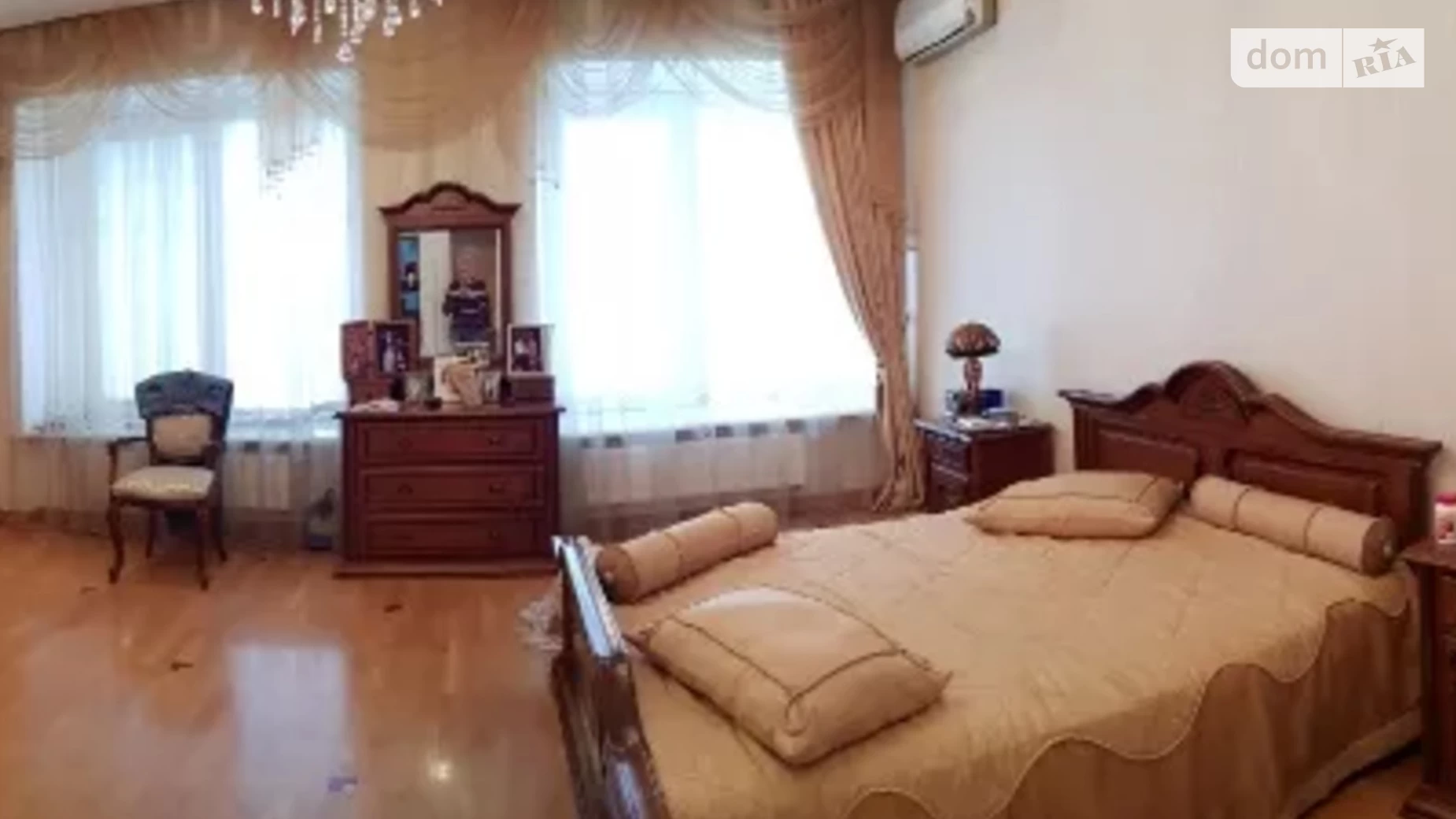 Продается 4-комнатная квартира 192 кв. м в Одессе, пл. Екатерининская - фото 2