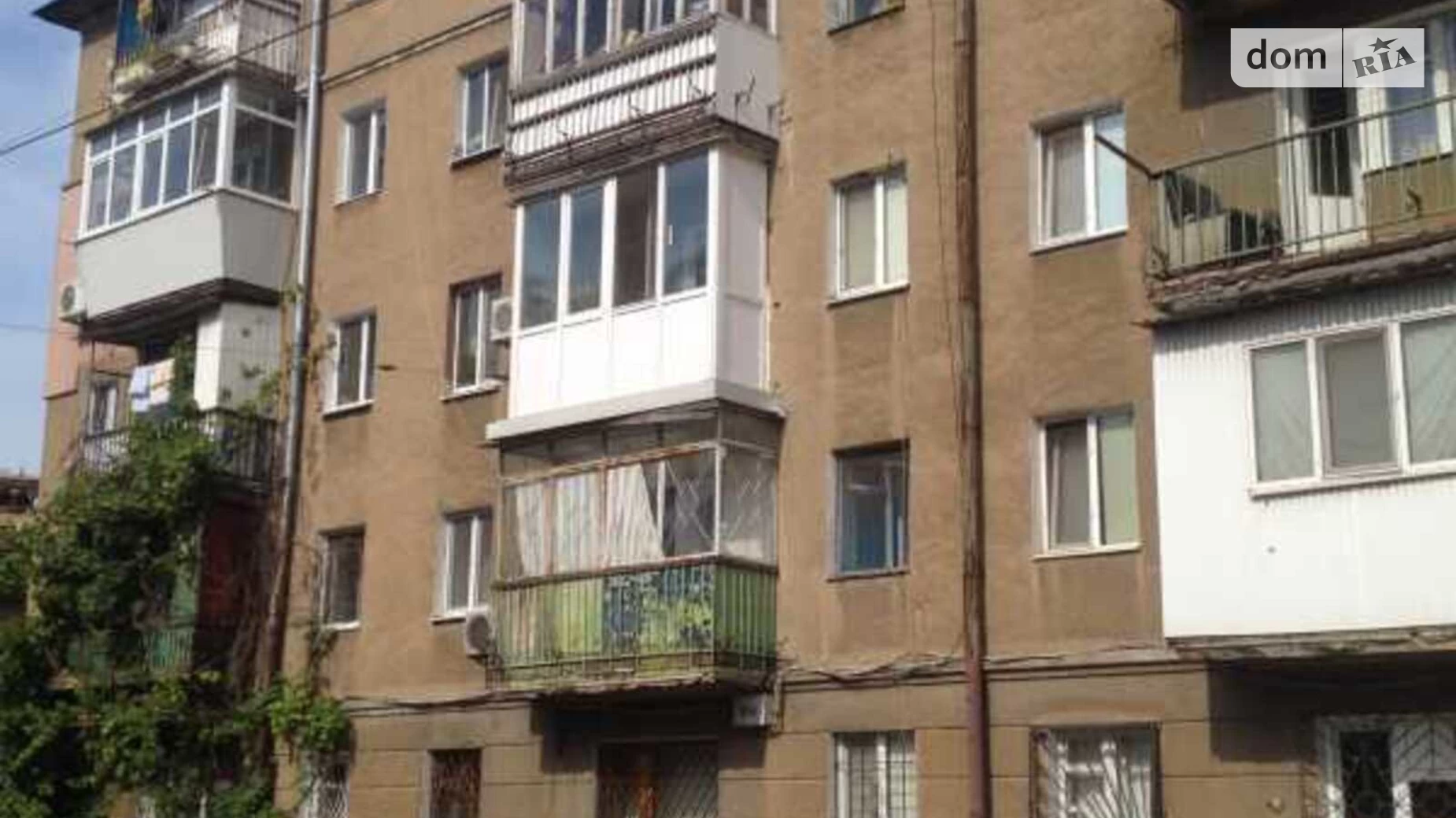 Продается 2-комнатная квартира 45 кв. м в Одессе, ул. Новосельского