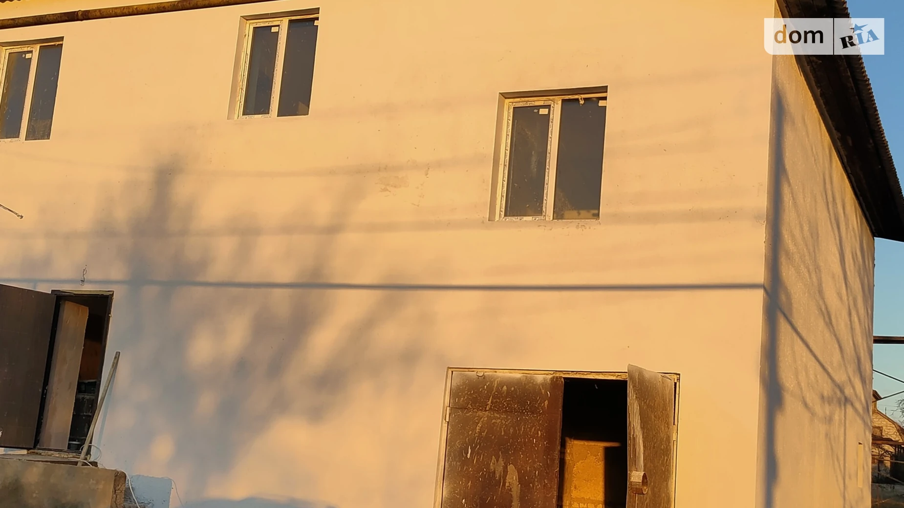Продается дом на 2 этажа 200 кв. м с участком, цена: 62000 $ - фото 4