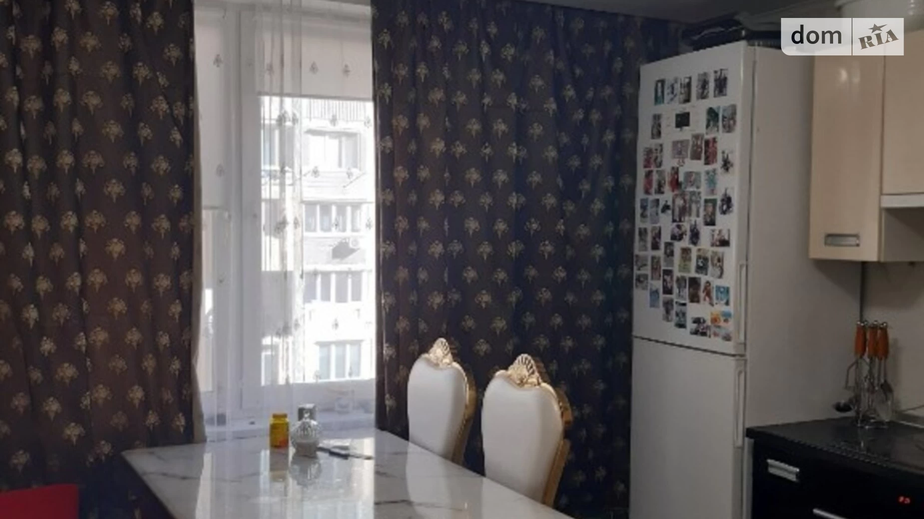 Продается 2-комнатная квартира 65.4 кв. м в Одессе, мас. Радужный