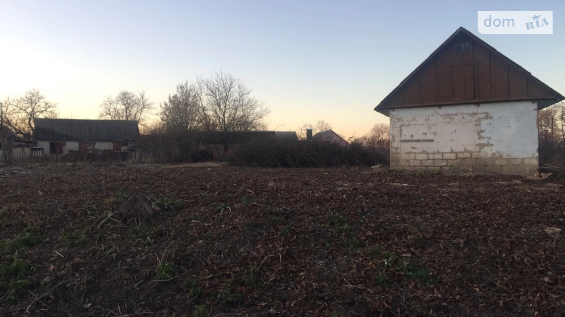 Продается одноэтажный дом 1800 кв. м с террасой, цена: 9500 $ - фото 4