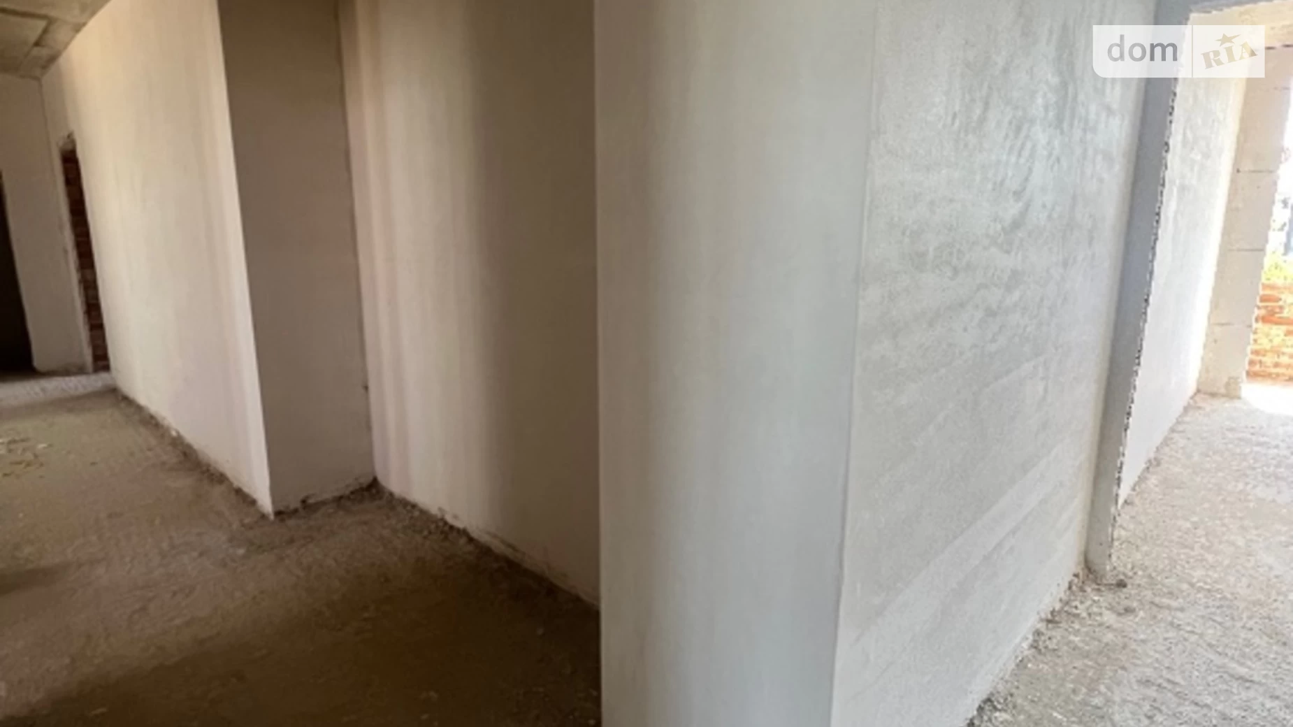 Продается 3-комнатная квартира 91 кв. м в Ивано-Франковске, ул. Независимости (Горького), 2А - фото 2