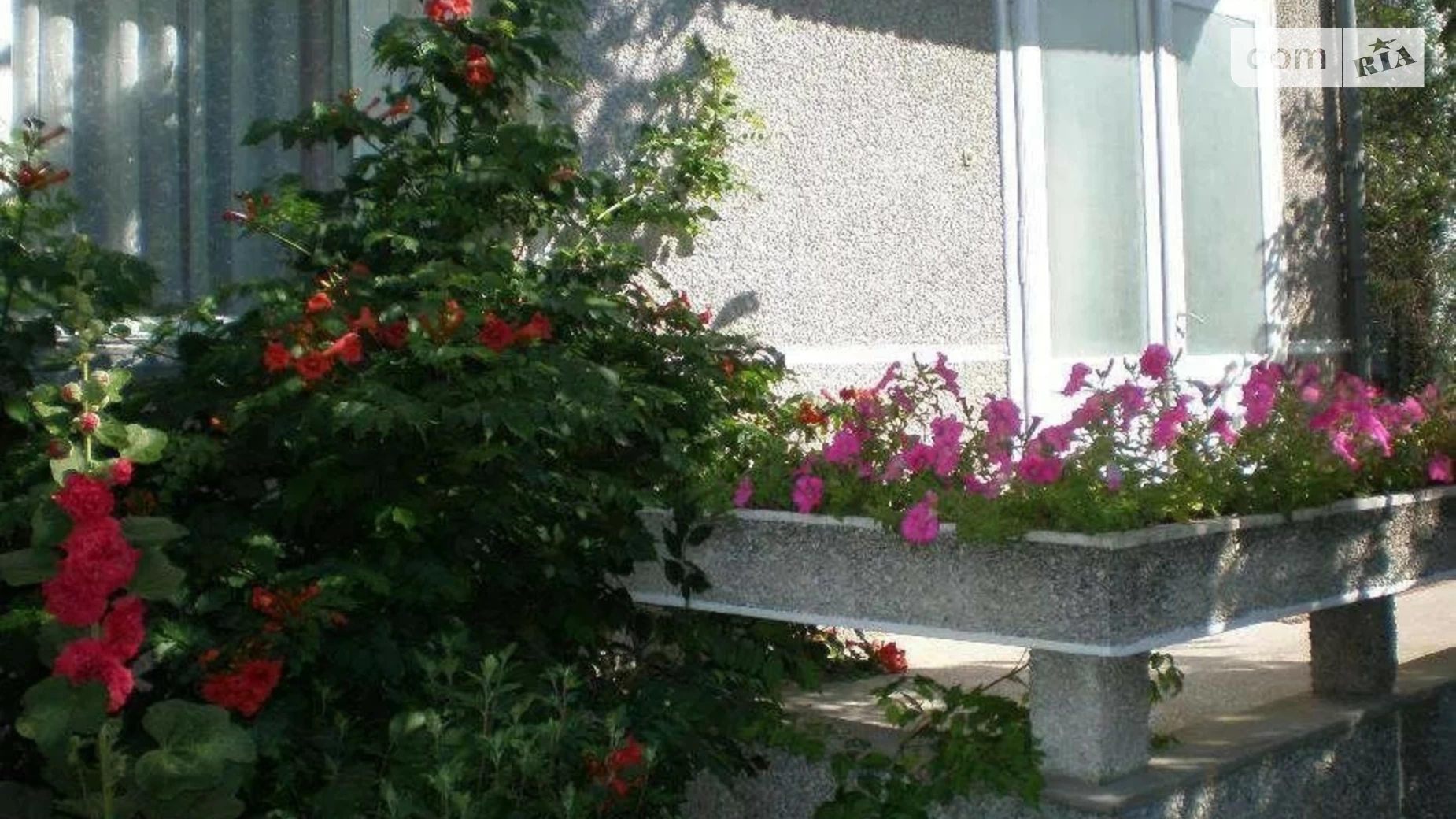 Продается дом на 2 этажа 279 кв. м с гаражом, цена: 65000 $ - фото 2