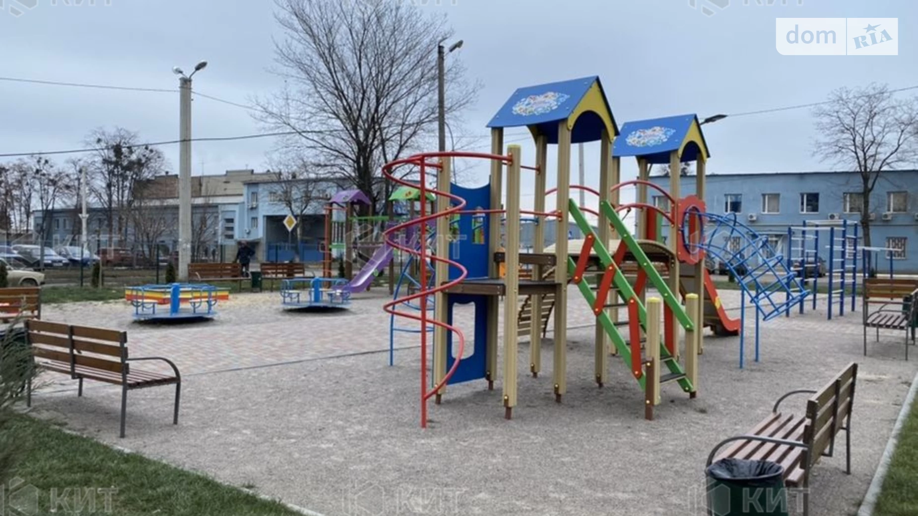 Продается 1-комнатная квартира 38 кв. м в Харькове, ул. Зерновая, 47 - фото 3