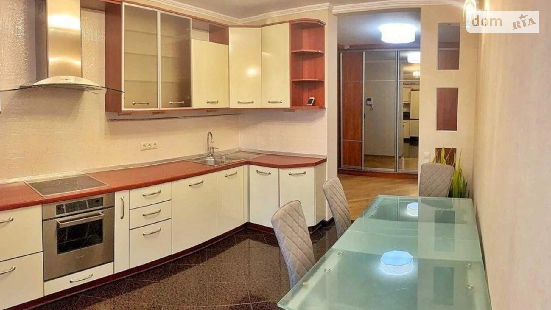 Продается 3-комнатная квартира 111.1 кв. м в Киеве, ул. Здолбуновская, 3Г - фото 2