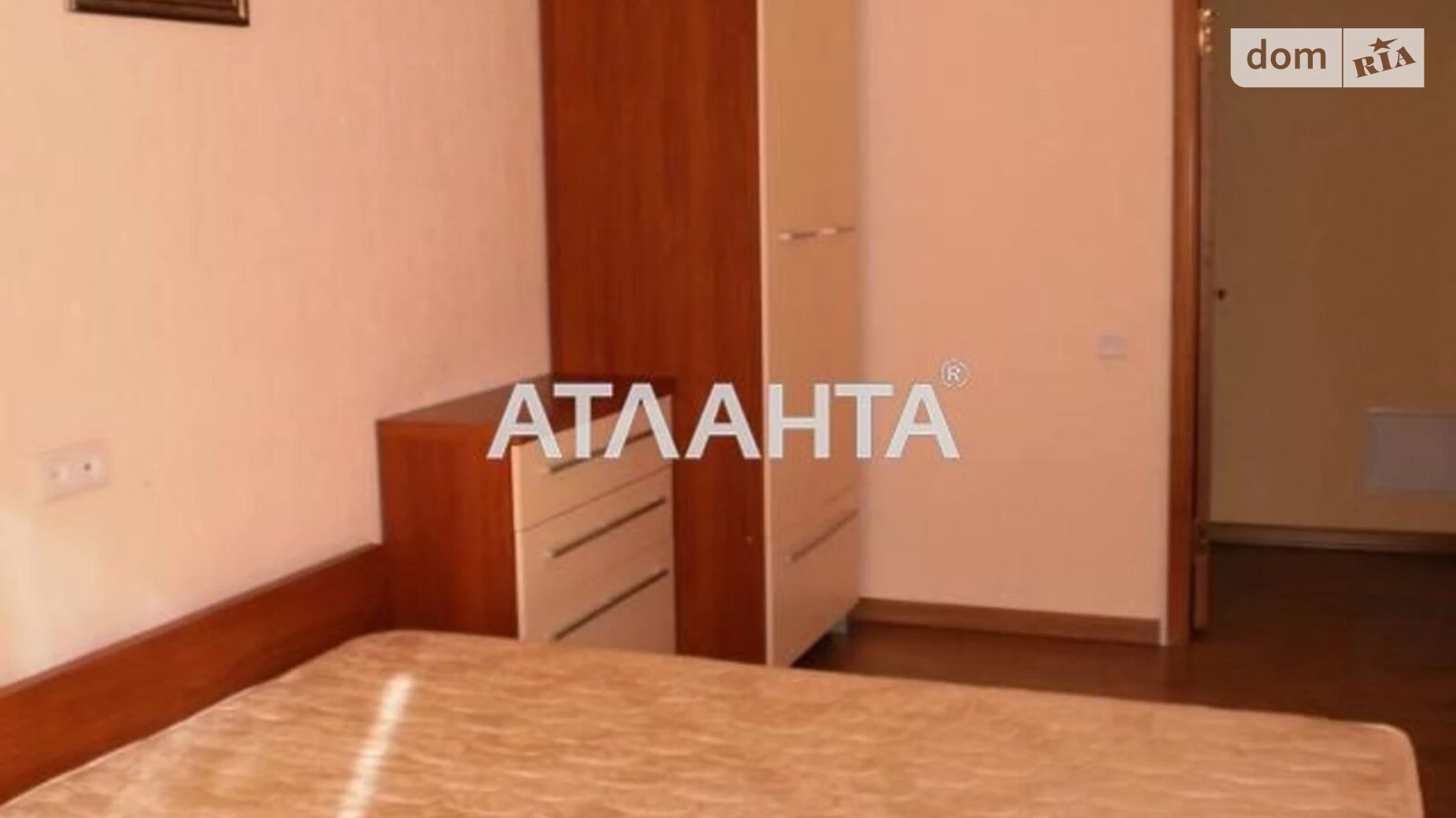 Продается 3-комнатная квартира 123 кв. м в Черноморске, пер. Хантадзе