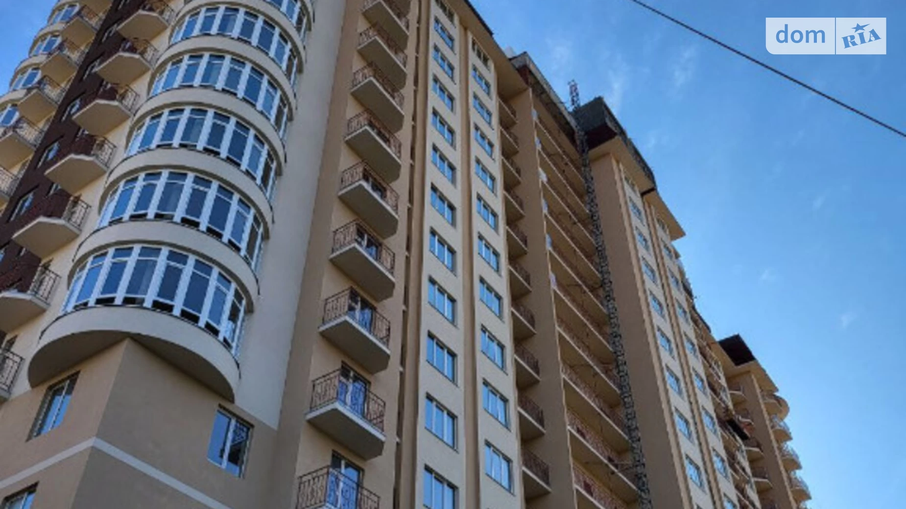 Продається 2-кімнатна квартира 83 кв. м у Одесі, Фонтанська дор.