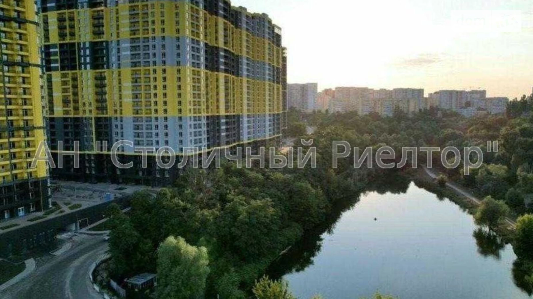 Продается 1-комнатная квартира 32 кв. м в Киеве, ул. Петра Радченко, 27 - фото 2