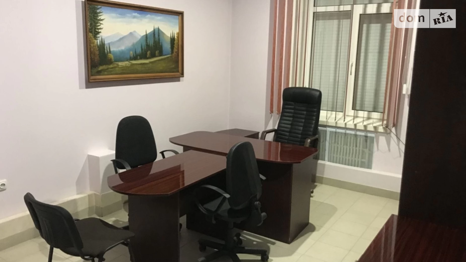 Продается офис 64 кв. м в бизнес-центре, цена: 44000 $ - фото 2