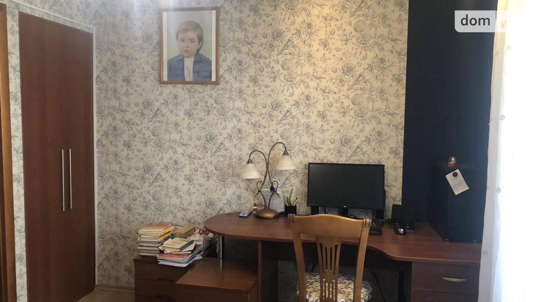 Продается 3-комнатная квартира 90 кв. м в Одессе, ул. Маршала Говорова