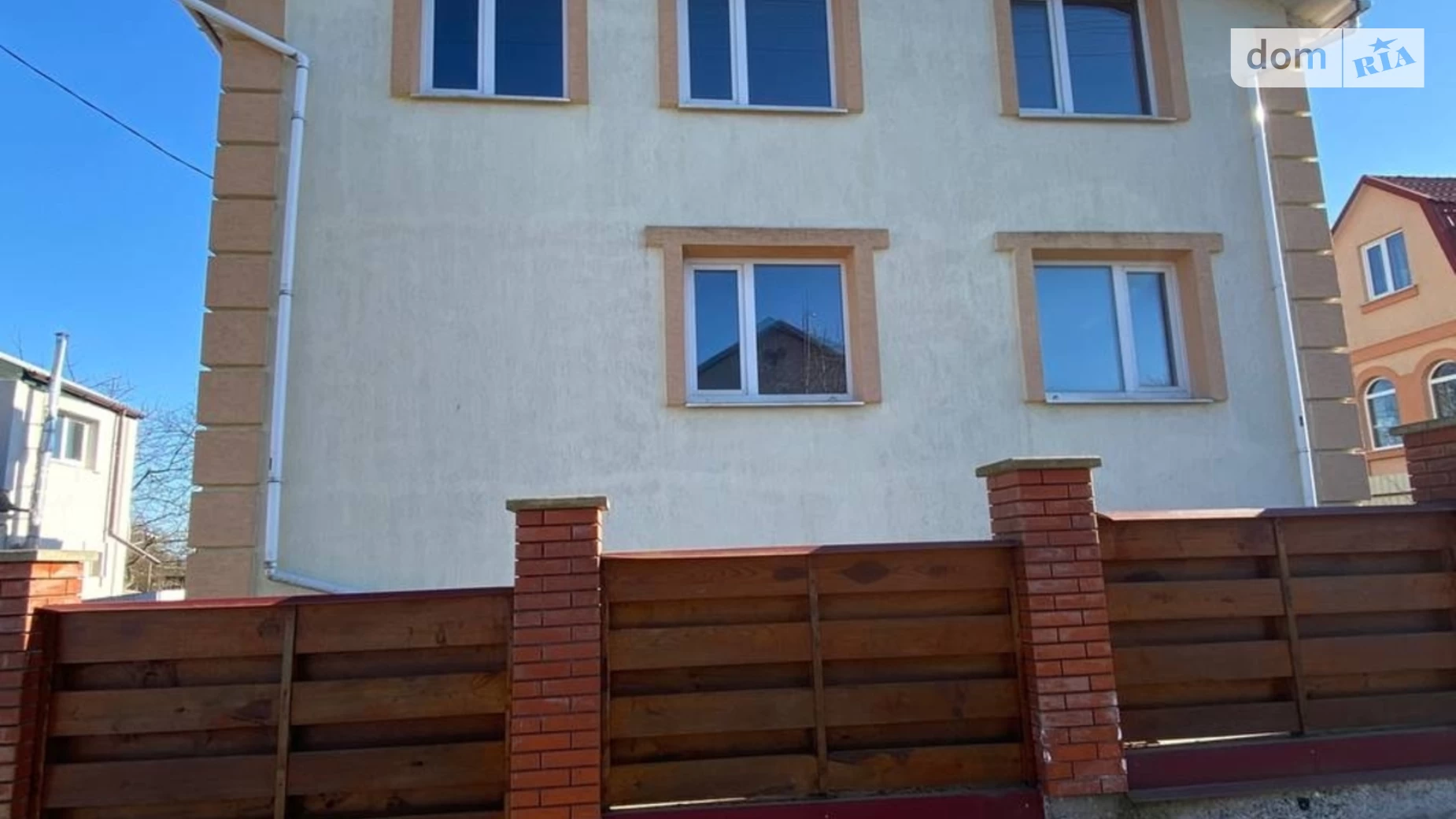 Продается дом на 3 этажа 190 кв. м с верандой, цена: 75000 $ - фото 4