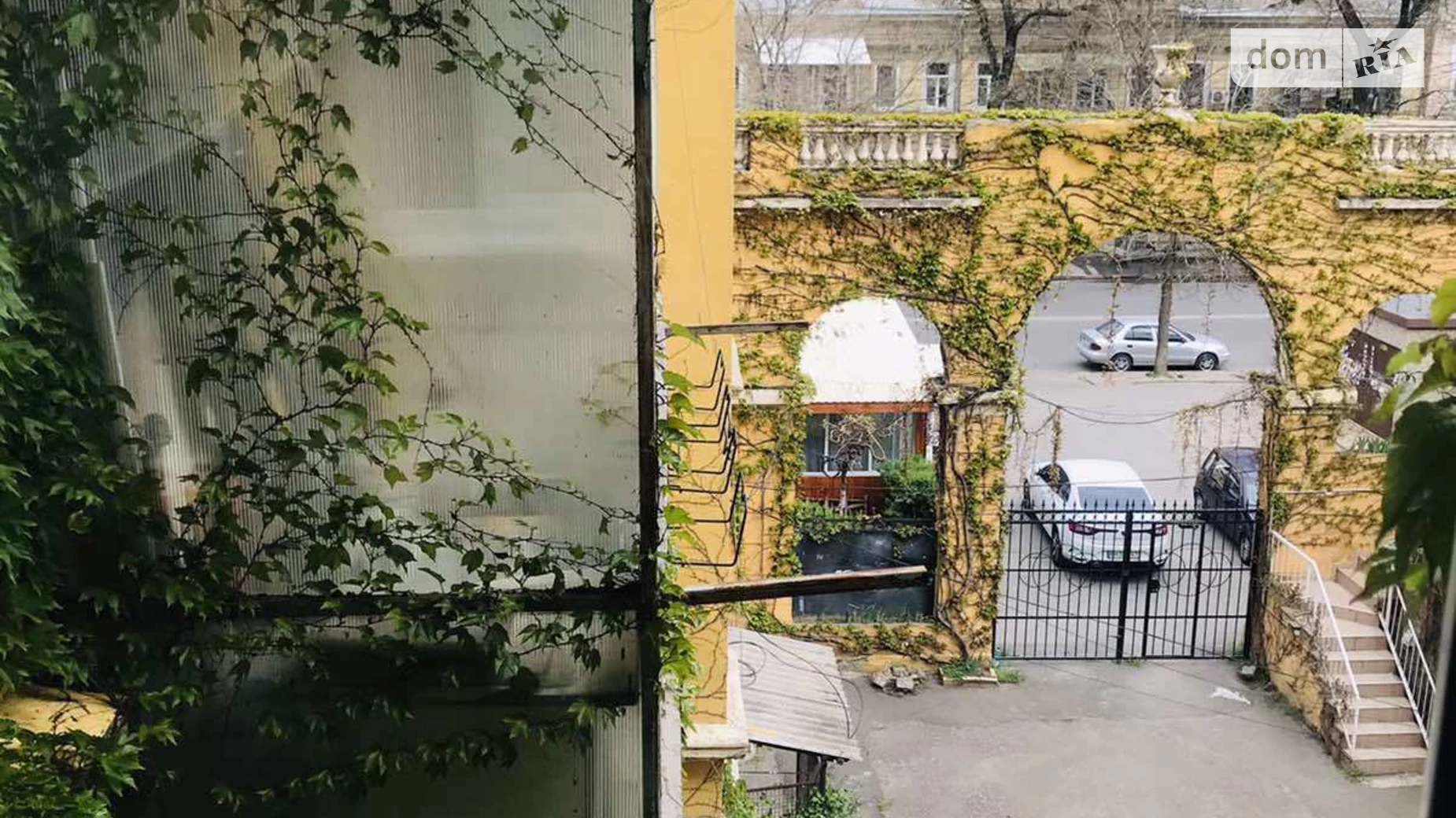 Продается 3-комнатная квартира 81 кв. м в Одессе, пл. Тираспольская - фото 2