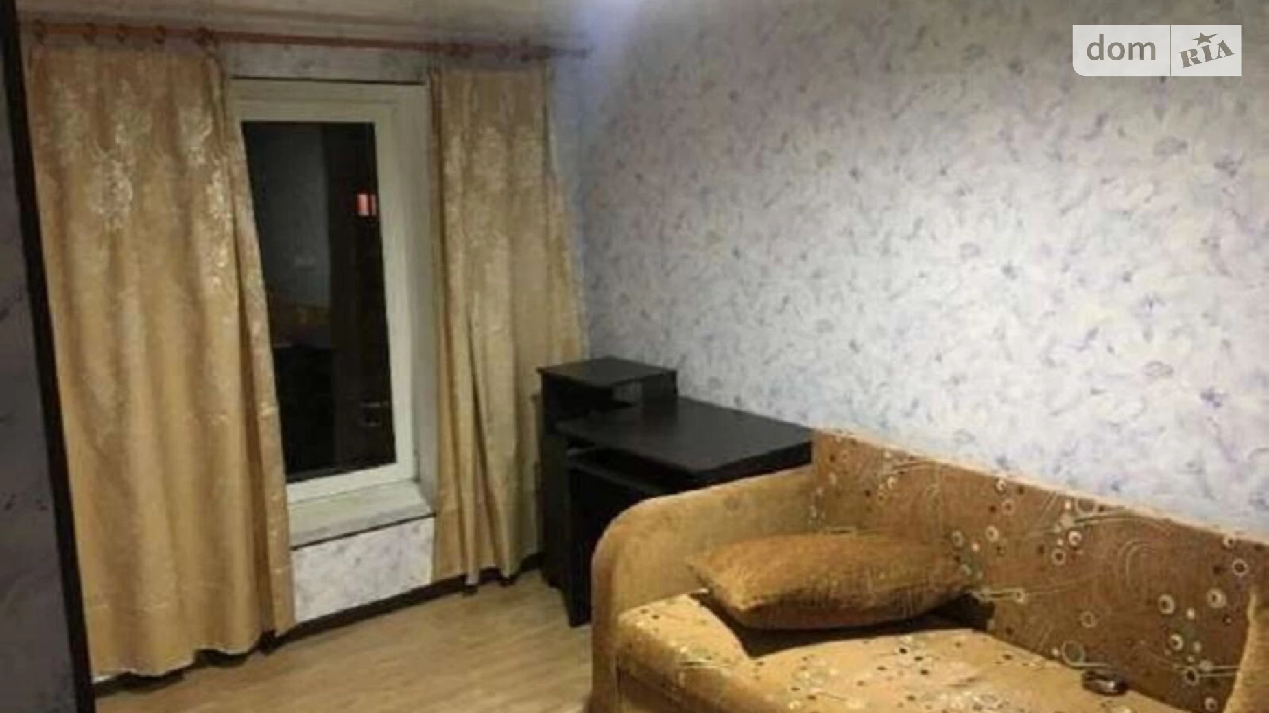 Продается 3-комнатная квартира 92 кв. м в Одессе, ул. Владимира Высоцкого, 23