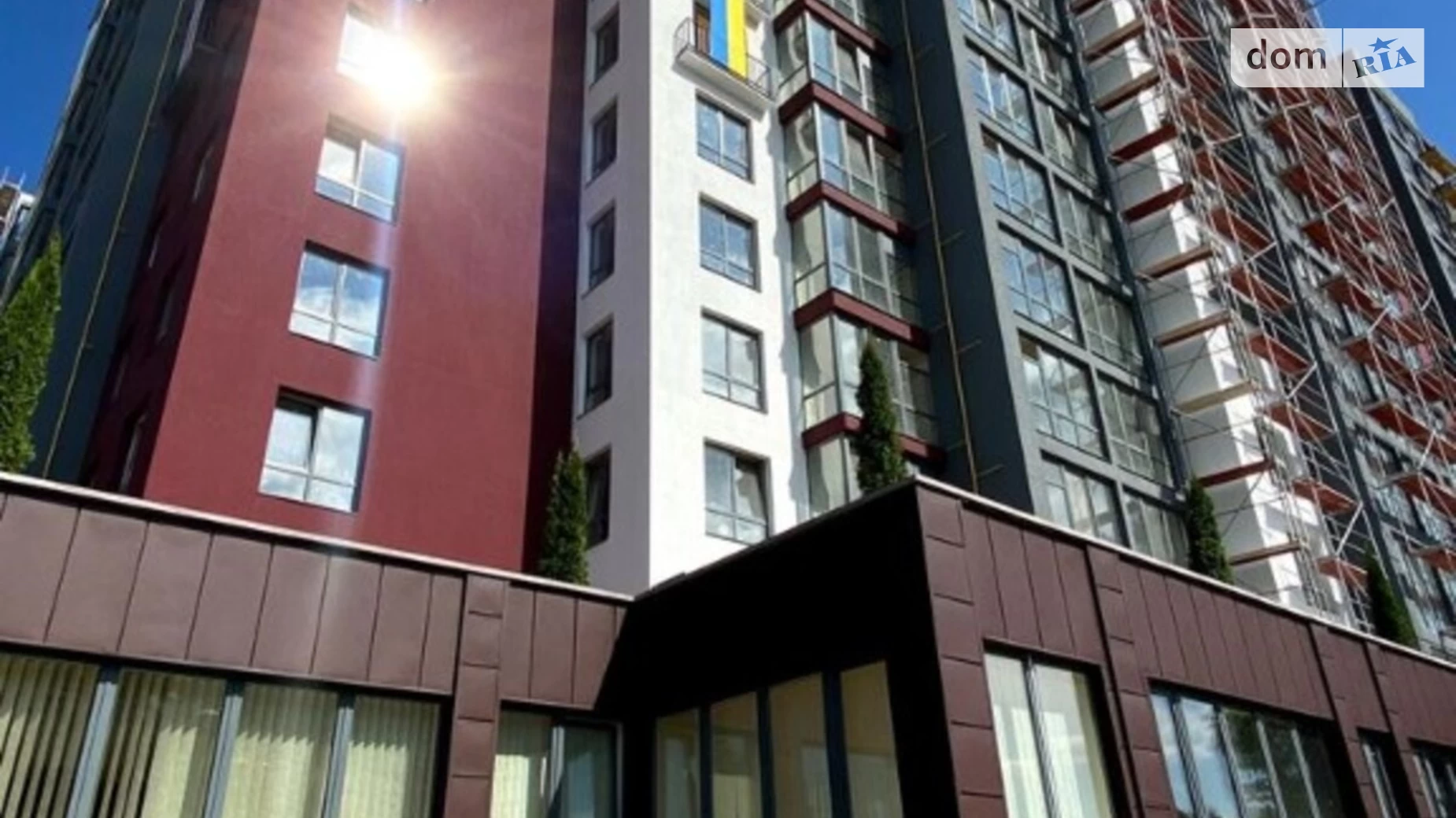 Продається 1-кімнатна квартира 42 кв. м у Івано-Франківську, вул. Княгинин