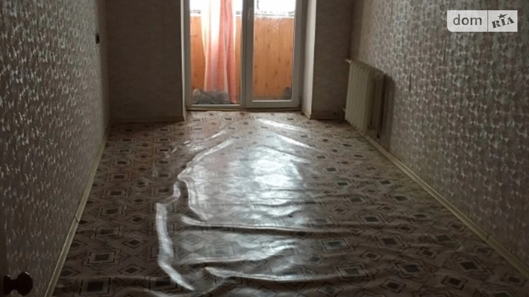 Продається 3-кімнатна квартира 56 кв. м у Борисполі, вул. Завокзальна, 7А