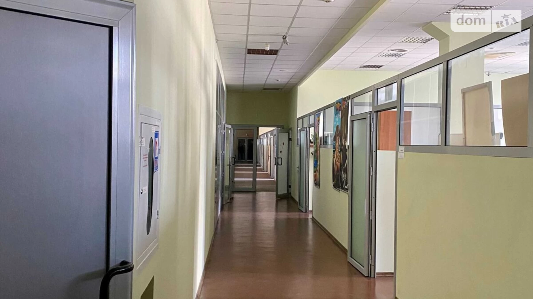 Сдается в аренду офис 698 кв. м в бизнес-центре, цена: 3490 $ - фото 4