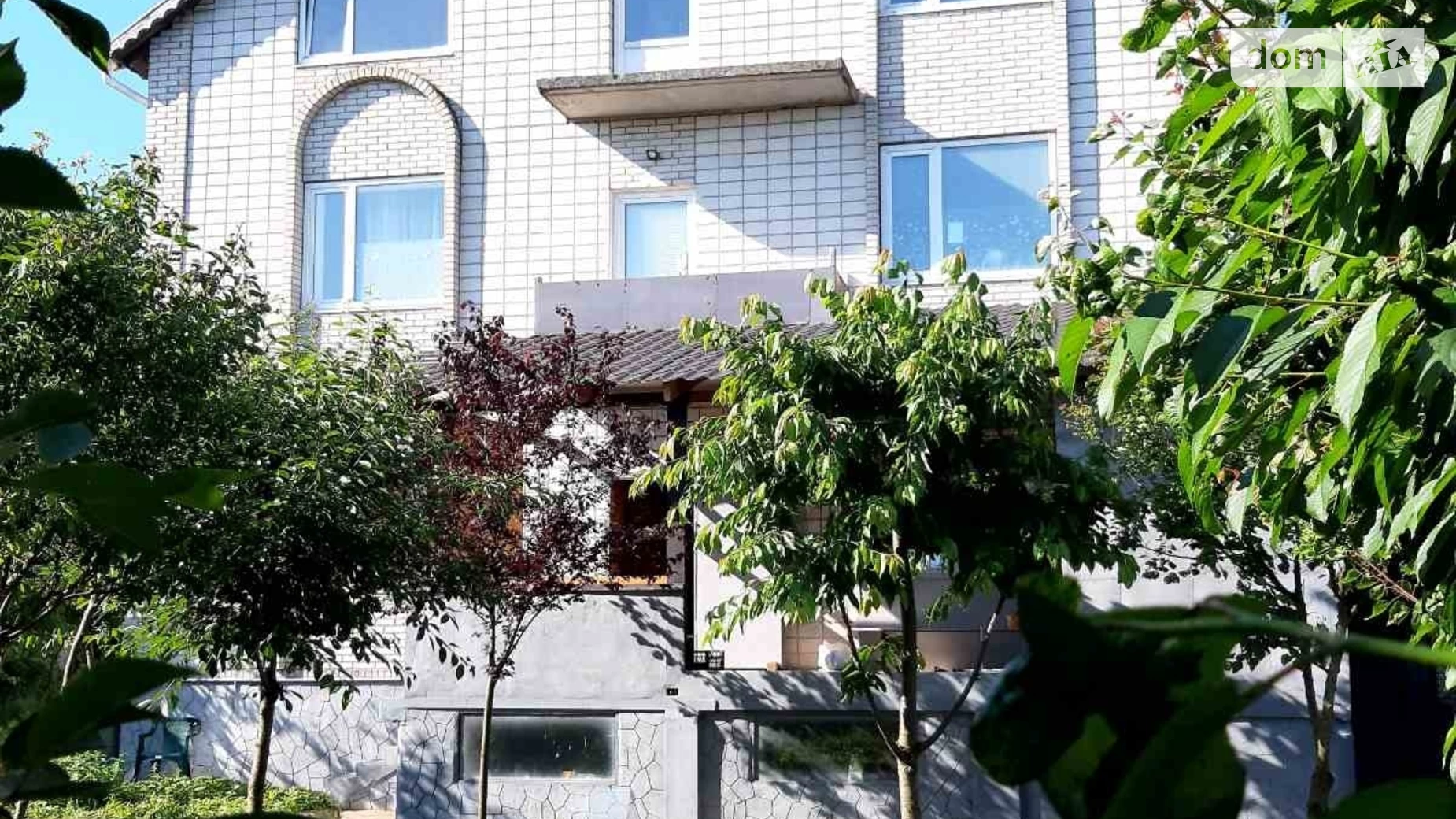 Продается дом на 3 этажа 430 кв. м с камином, цена: 200000 $ - фото 2