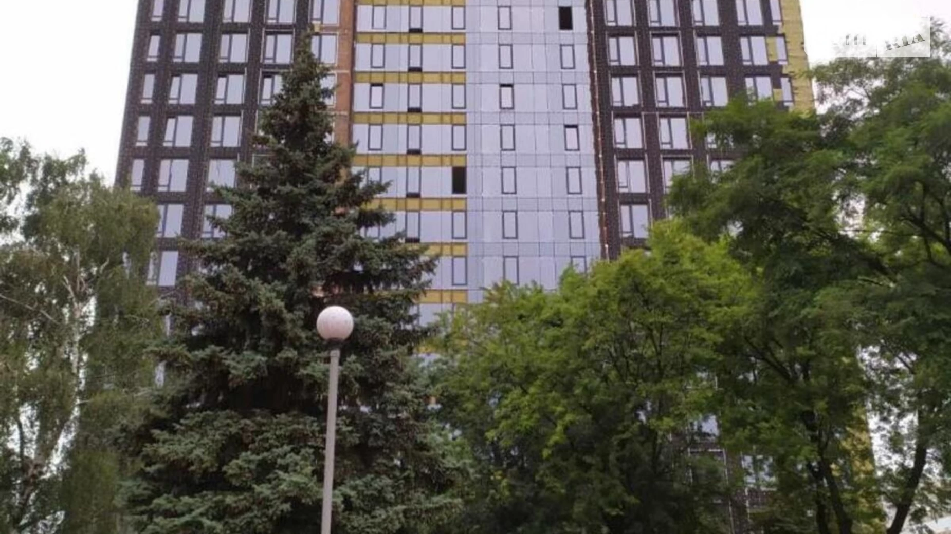 Продается 3-комнатная квартира 93 кв. м в Киеве, ул. Дегтяревская, 17 - фото 2