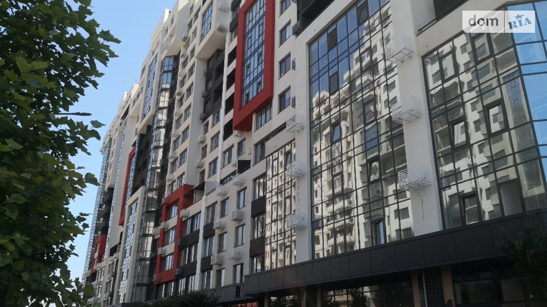 Продается 4-комнатная квартира 141.9 кв. м в Одессе, ул. Академика Вильямса