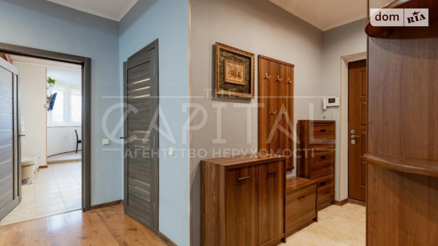 Продается 3-комнатная квартира 100 кв. м в Киеве, ул. Саперно-Слободская