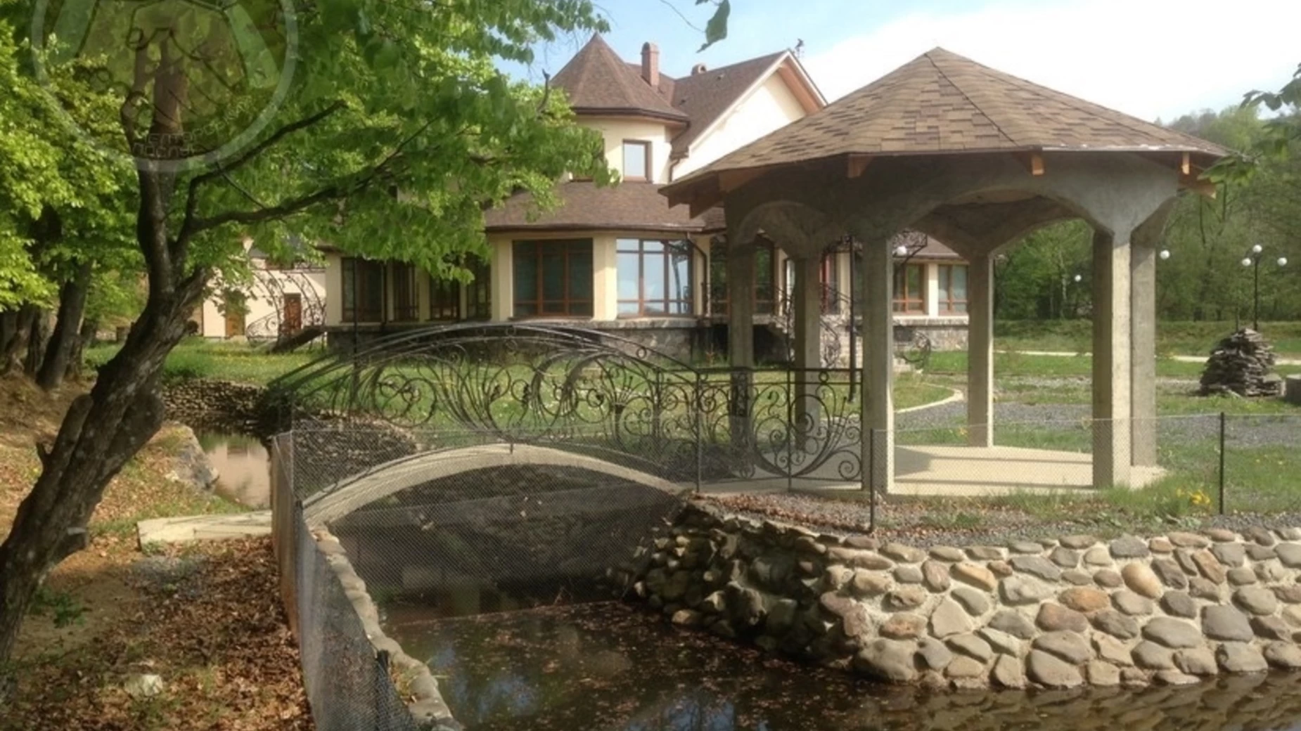 Продается дом на 2 этажа 500 кв. м с подвалом, цена: 255000 $ - фото 2