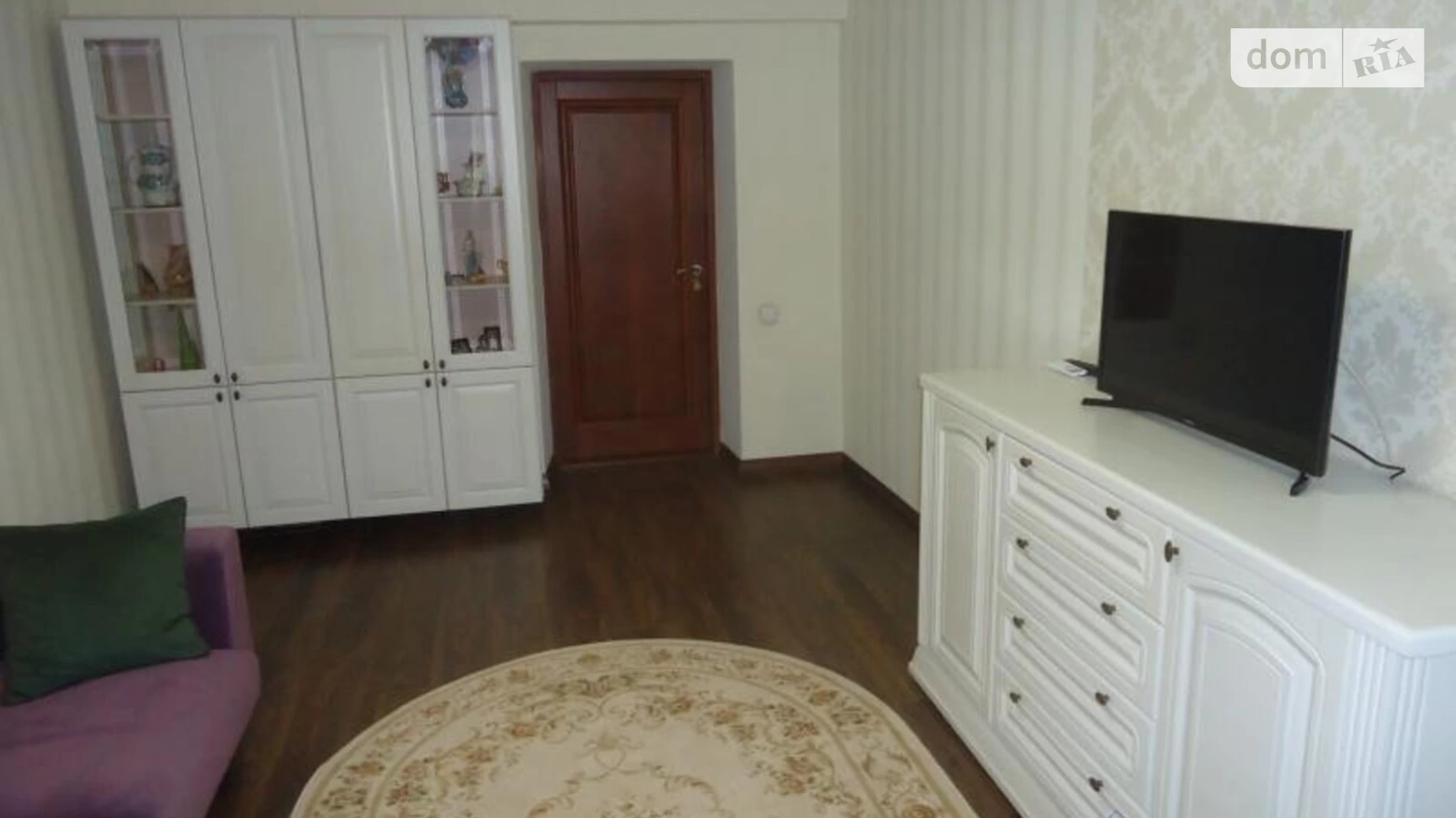 Продається 3-кімнатна квартира 73 кв. м у Одесі, вул. Пантелеймонівська