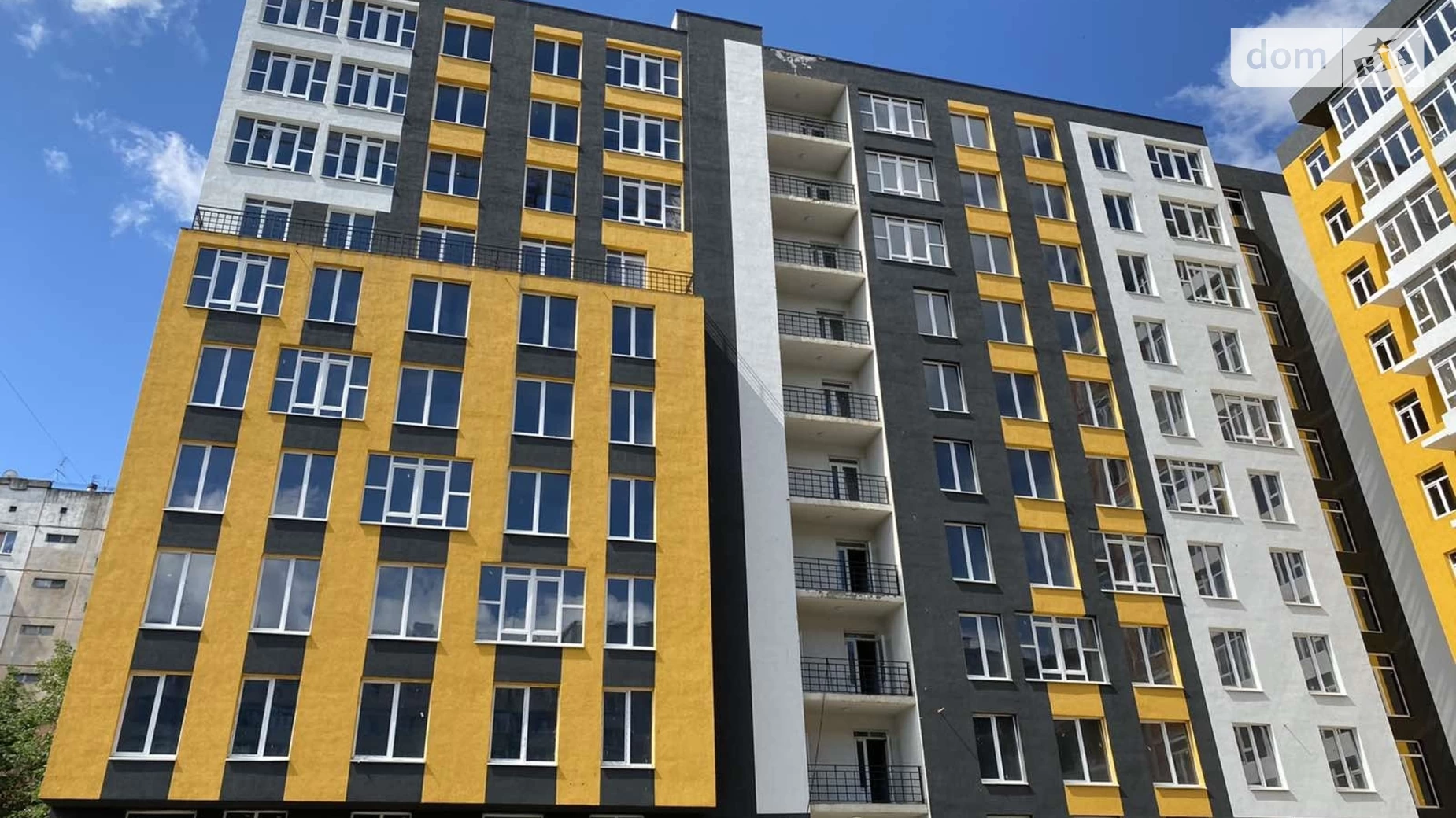 Продается 1-комнатная квартира 43 кв. м в Черновцах - фото 4