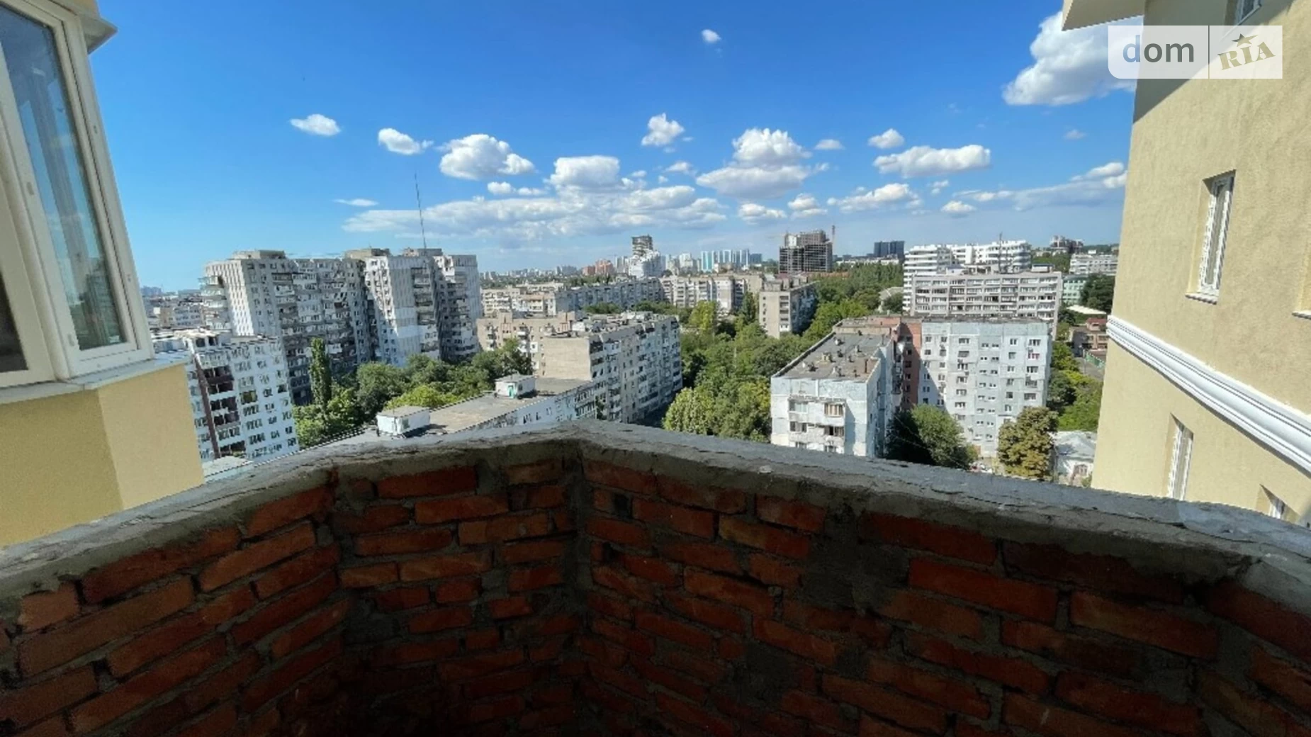 Продается 2-комнатная квартира 84 кв. м в Одессе, ул. Солнечная, 4 - фото 2