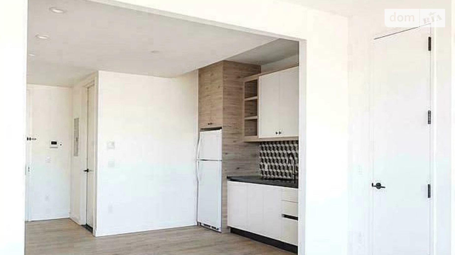 Продається офіс 60 кв. м в бізнес-центрі, цена: 70001 $ - фото 3
