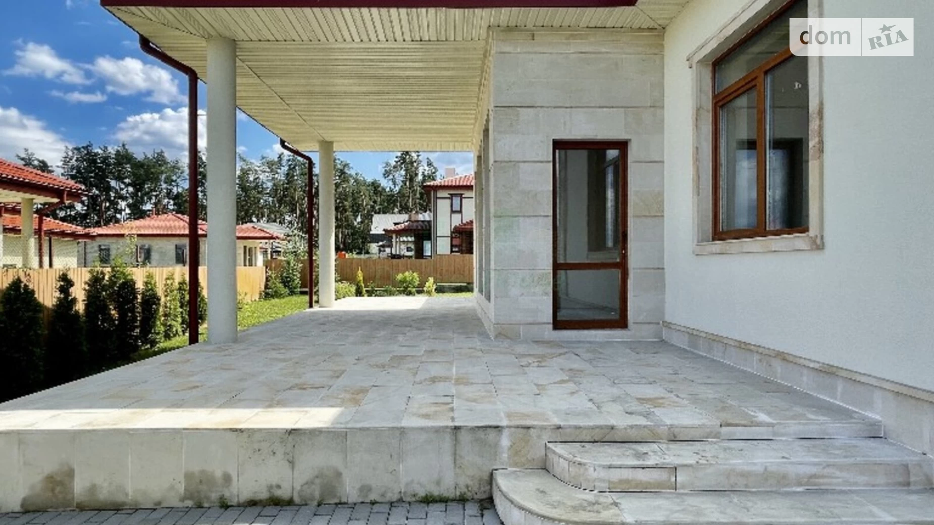 Продается одноэтажный дом 250 кв. м с беседкой, цена: 260000 $ - фото 2