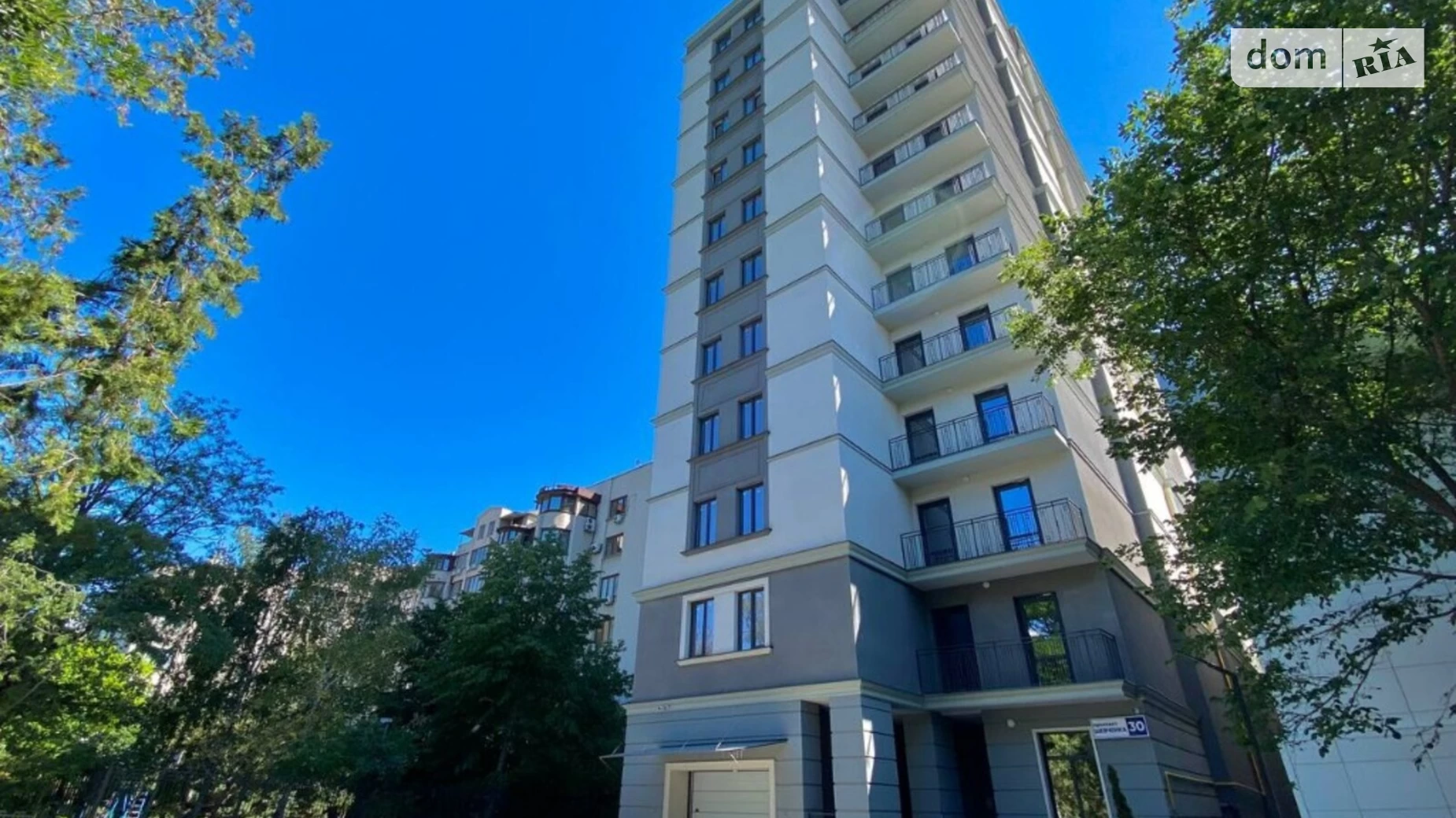 Продается 1-комнатная квартира 53.34 кв. м в Одессе, просп. Шевченко