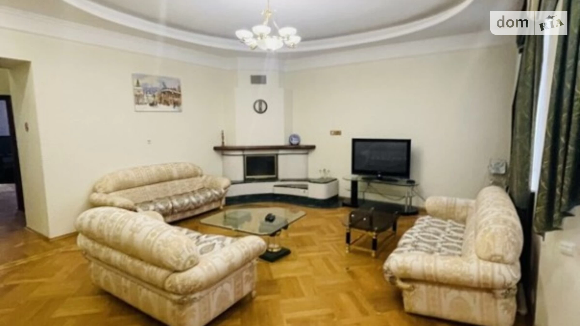Продается 4-комнатная квартира 126 кв. м в Киеве, ул. Антоновича(Горького), 9