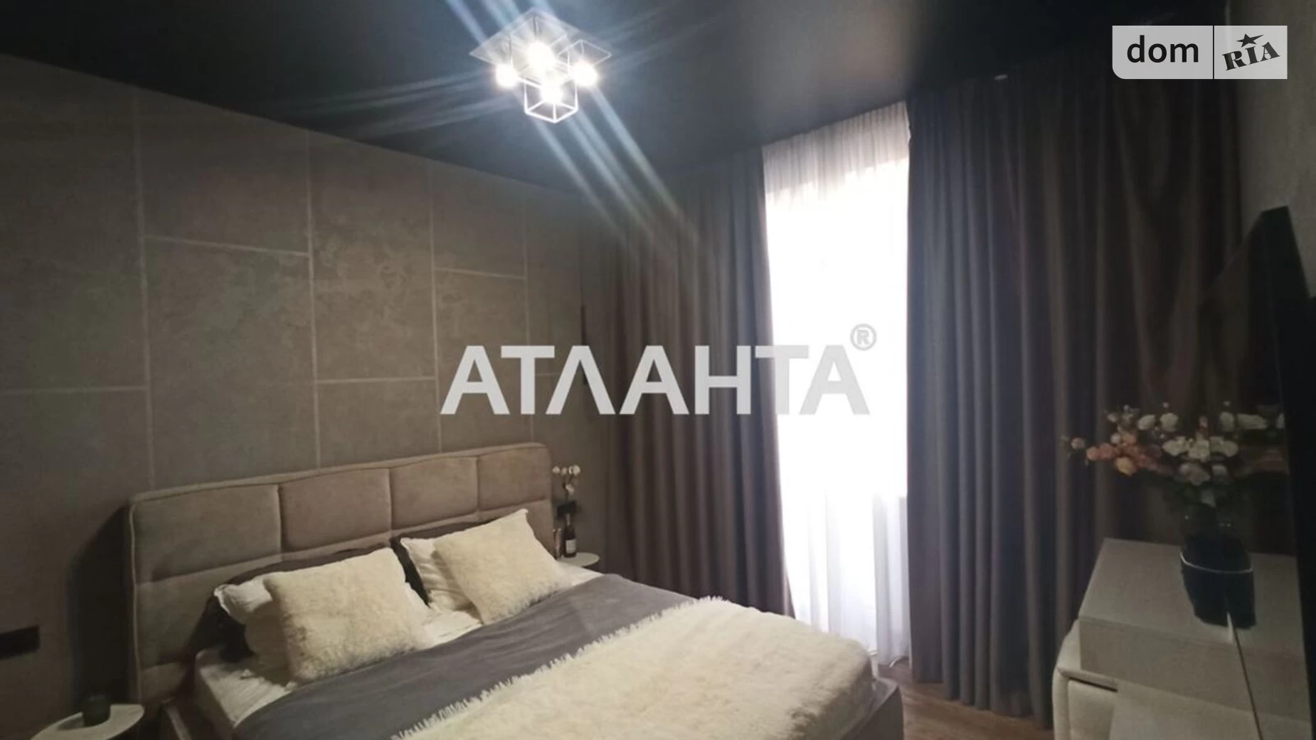 Продается 2-комнатная квартира 65 кв. м в Одессе, ул. Спортивная, 3/1 - фото 4