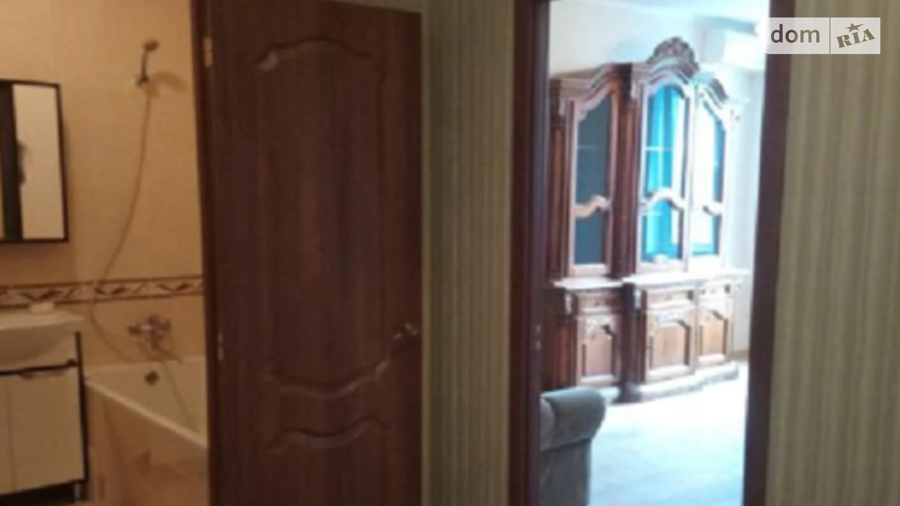 Продается 1-комнатная квартира 44 кв. м в Одессе, ул. Маршала Малиновского, 53А - фото 2