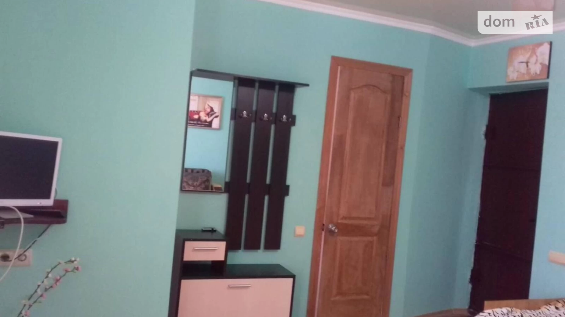 Продается 1-комнатная квартира 30 кв. м в Каролине-Бугазе, ул. Черноморская