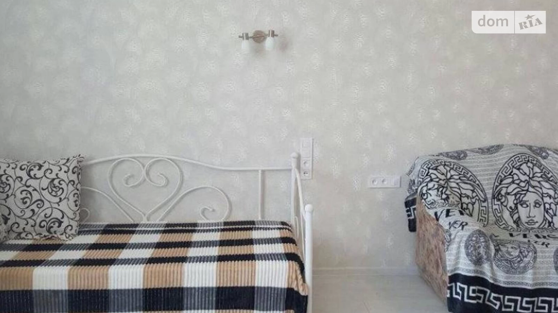 Продается 1-комнатная квартира 30 кв. м в Одессе, ул. Николая Лысенко(Корнюшина)