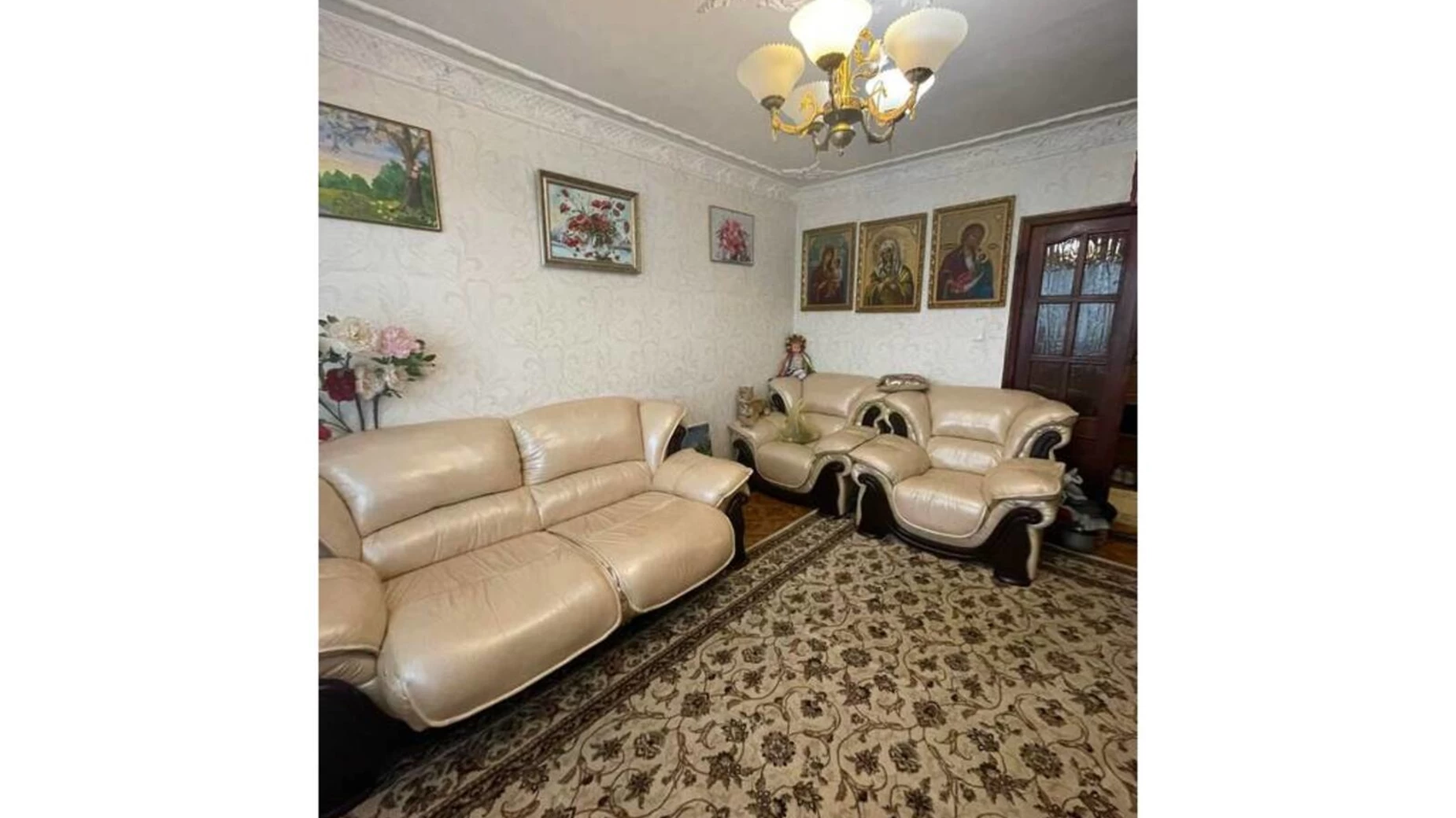 Продається 3-кімнатна квартира 63.9 кв. м у Одесі, вул. Архітекторська
