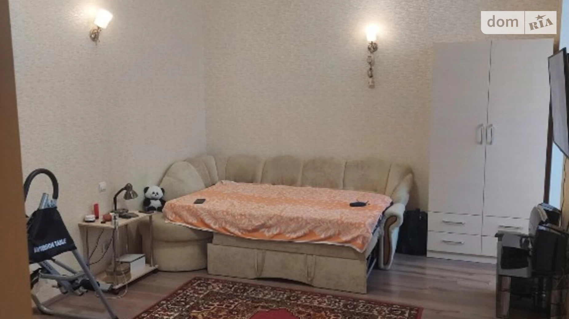 Продается 2-комнатная квартира 54 кв. м в Одессе, ул. Колонтаевская, 19