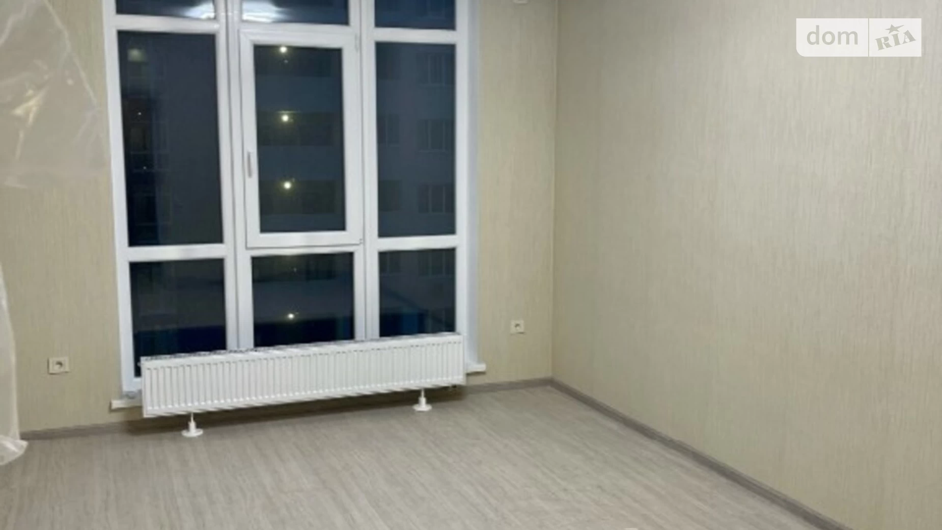 Продается 1-комнатная квартира 36 кв. м в Одессе, ул. Академика Воробьёва, 1 - фото 2