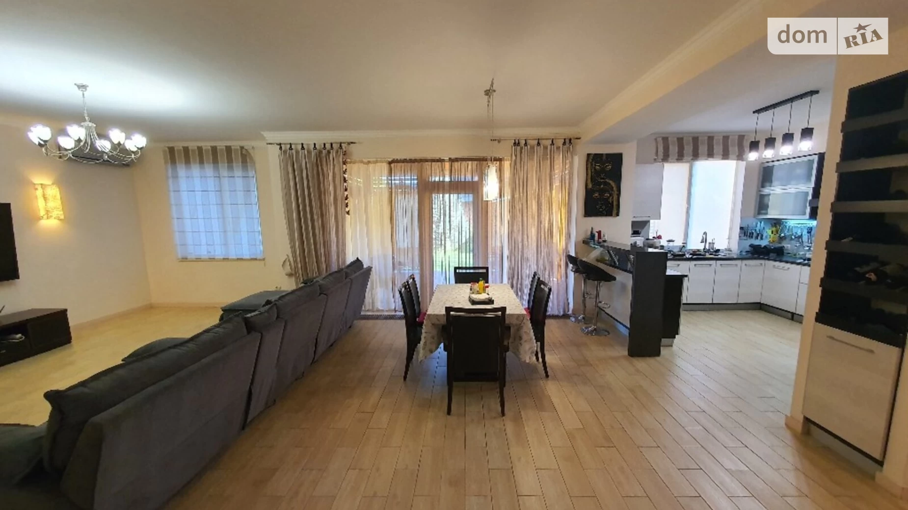 Продается дом на 2 этажа 221.4 кв. м с участком, цена: 330000 $ - фото 4