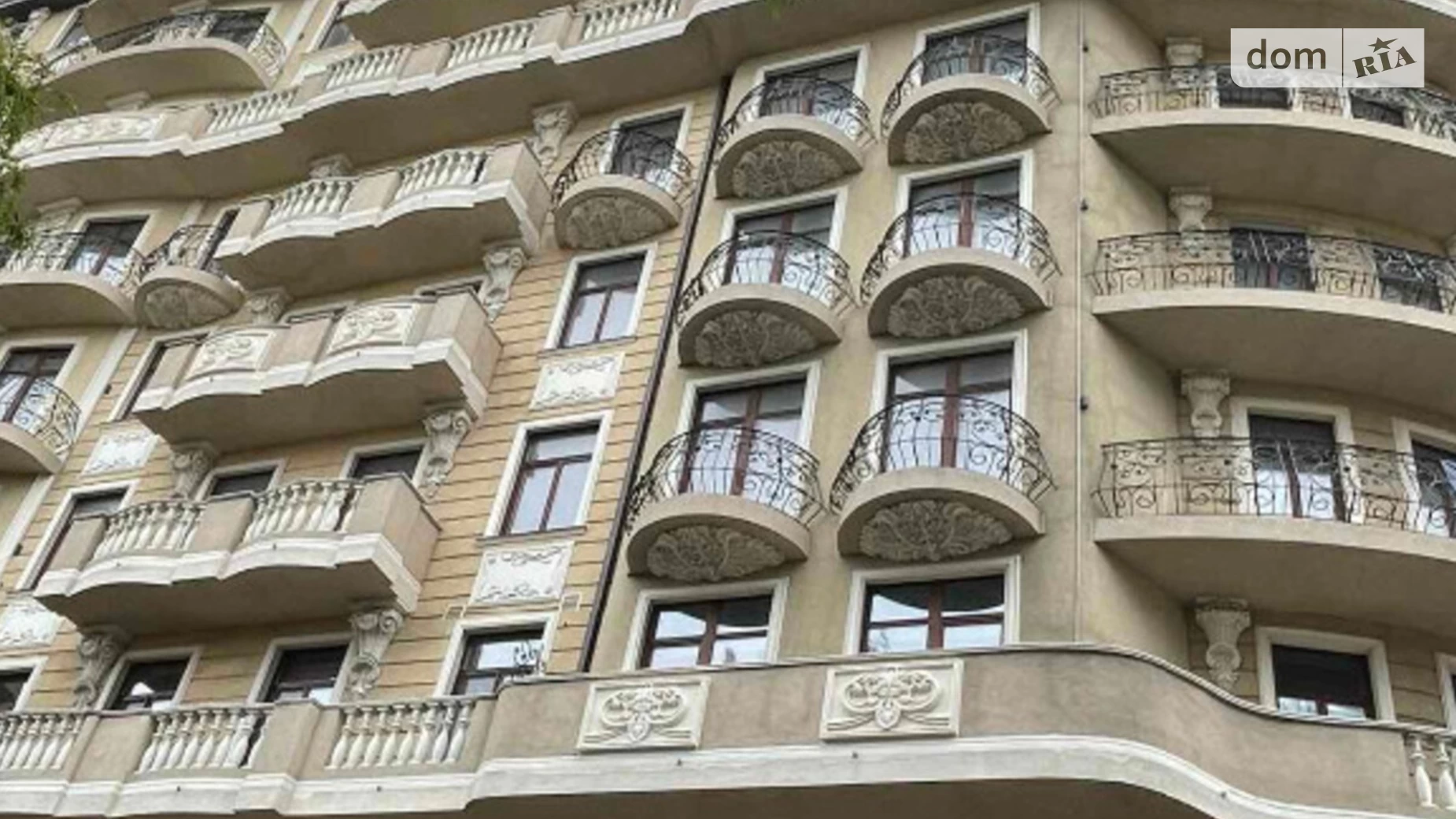 Продается 2-комнатная квартира 98 кв. м в Одессе, спуск Военный