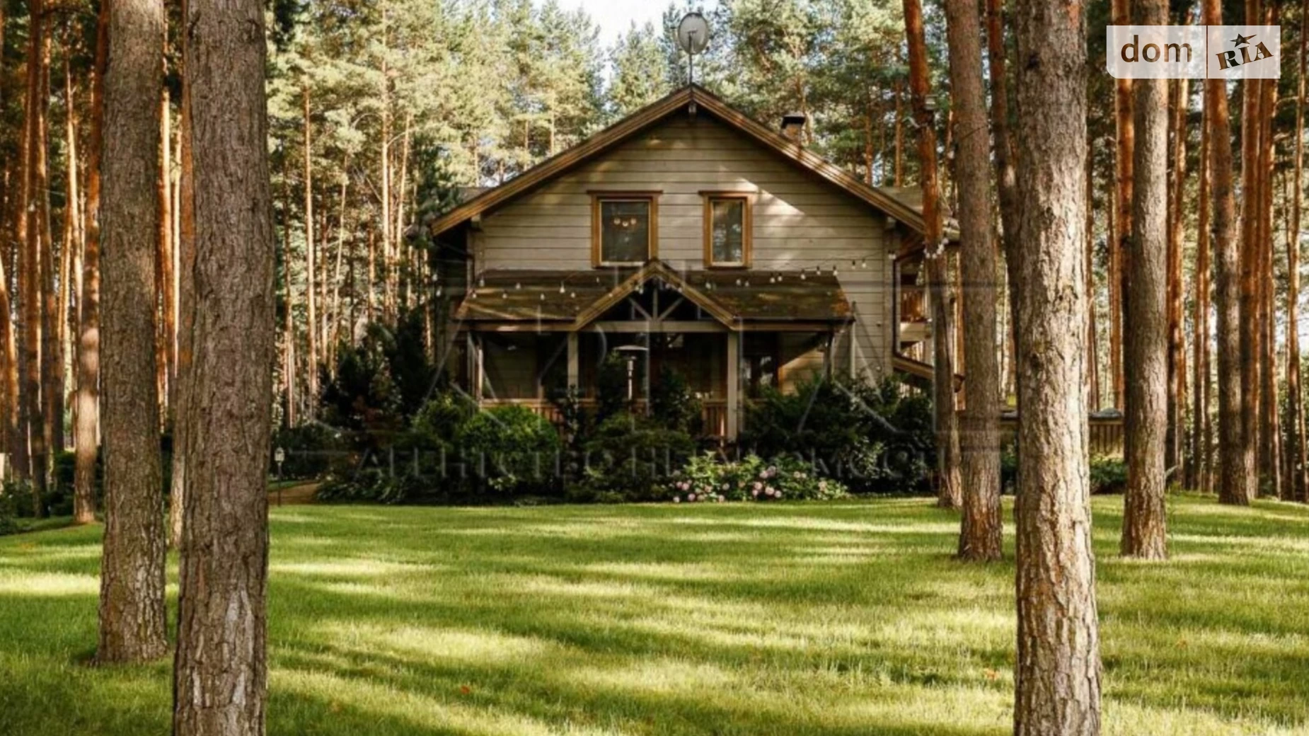Продается дом на 2 этажа 400 кв. м с бассейном, цена: 1700000 $ - фото 3