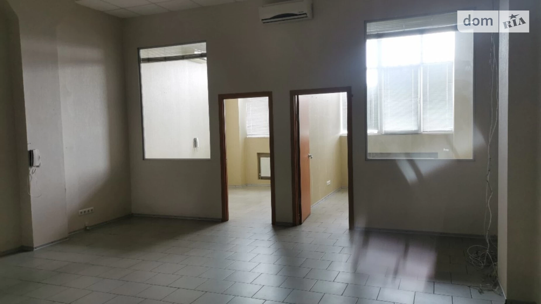 Здається в оренду офіс 74 кв. м в бізнес-центрі, цена: 7200 грн - фото 2