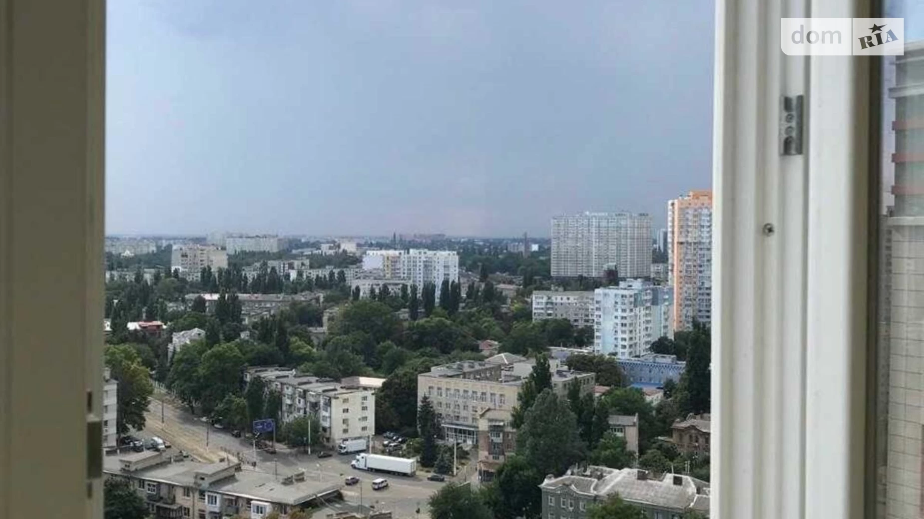 Продается 3-комнатная квартира 103 кв. м в Одессе, просп. Гагарина, 19Б - фото 3