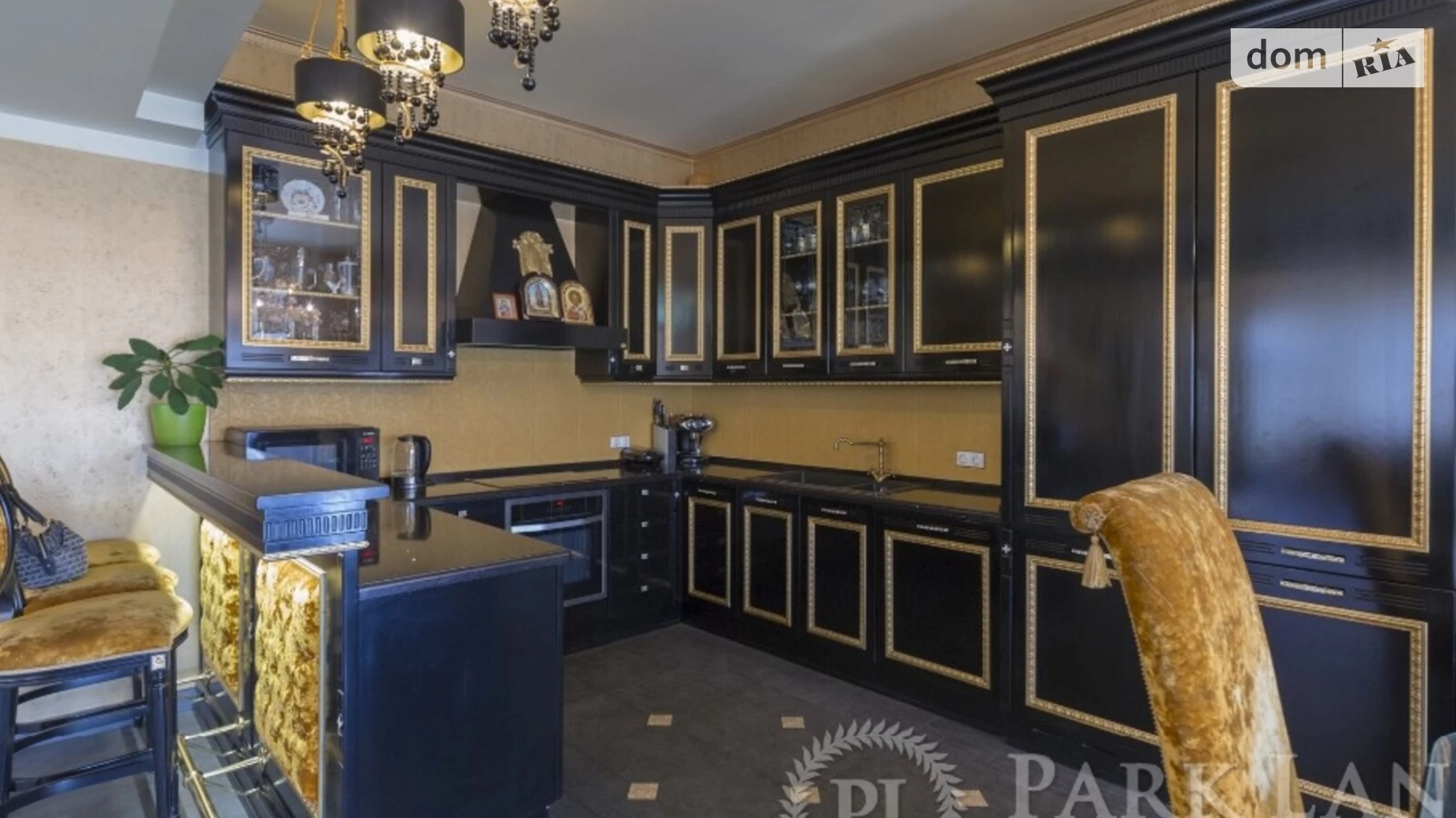 Сдается в аренду дом на 2 этажа 600 кв. м с садом, цена: 8000 $ - фото 5