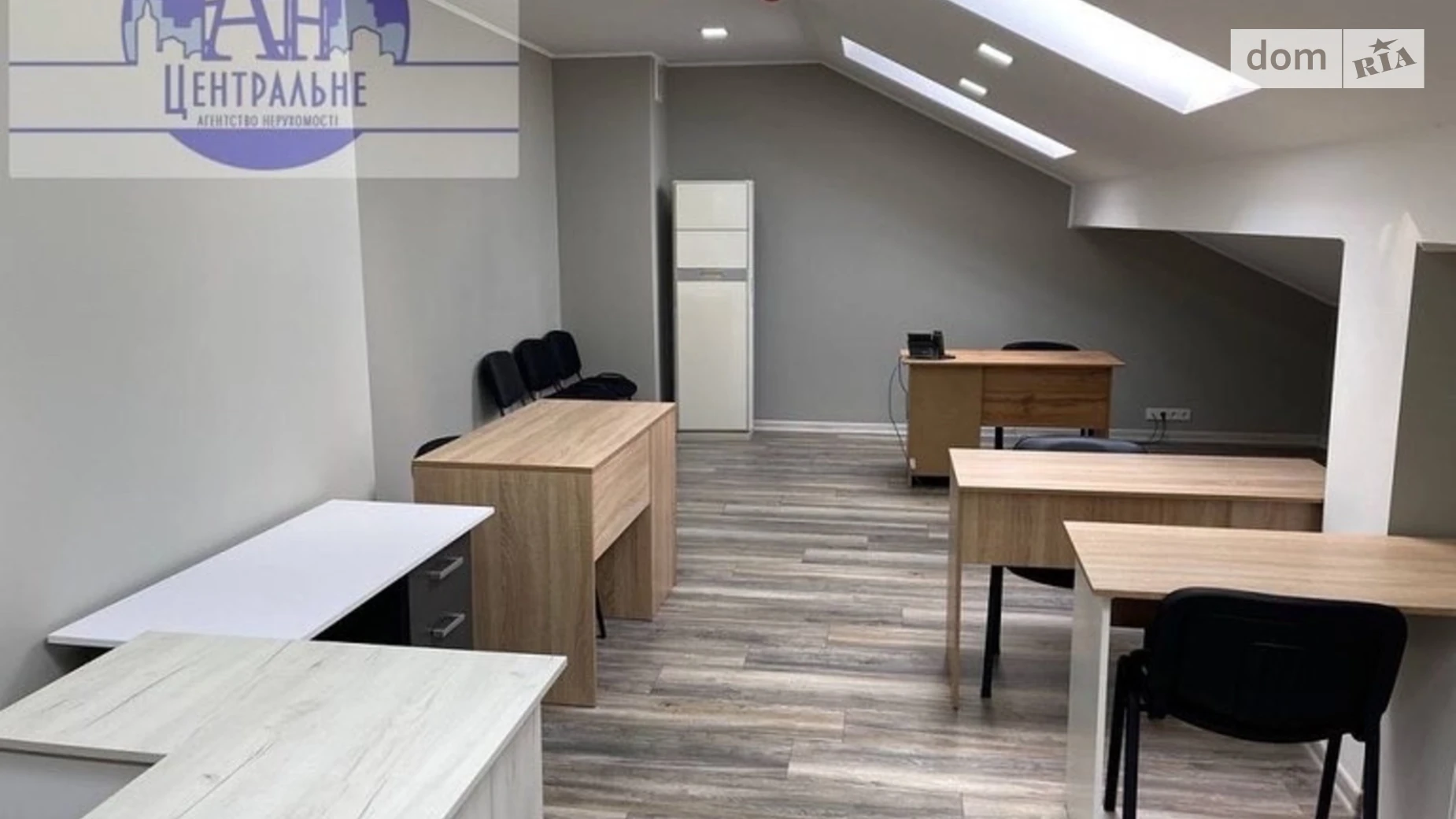 Сдается в аренду офис 92 кв. м в бизнес-центре, цена: 22500 грн - фото 2