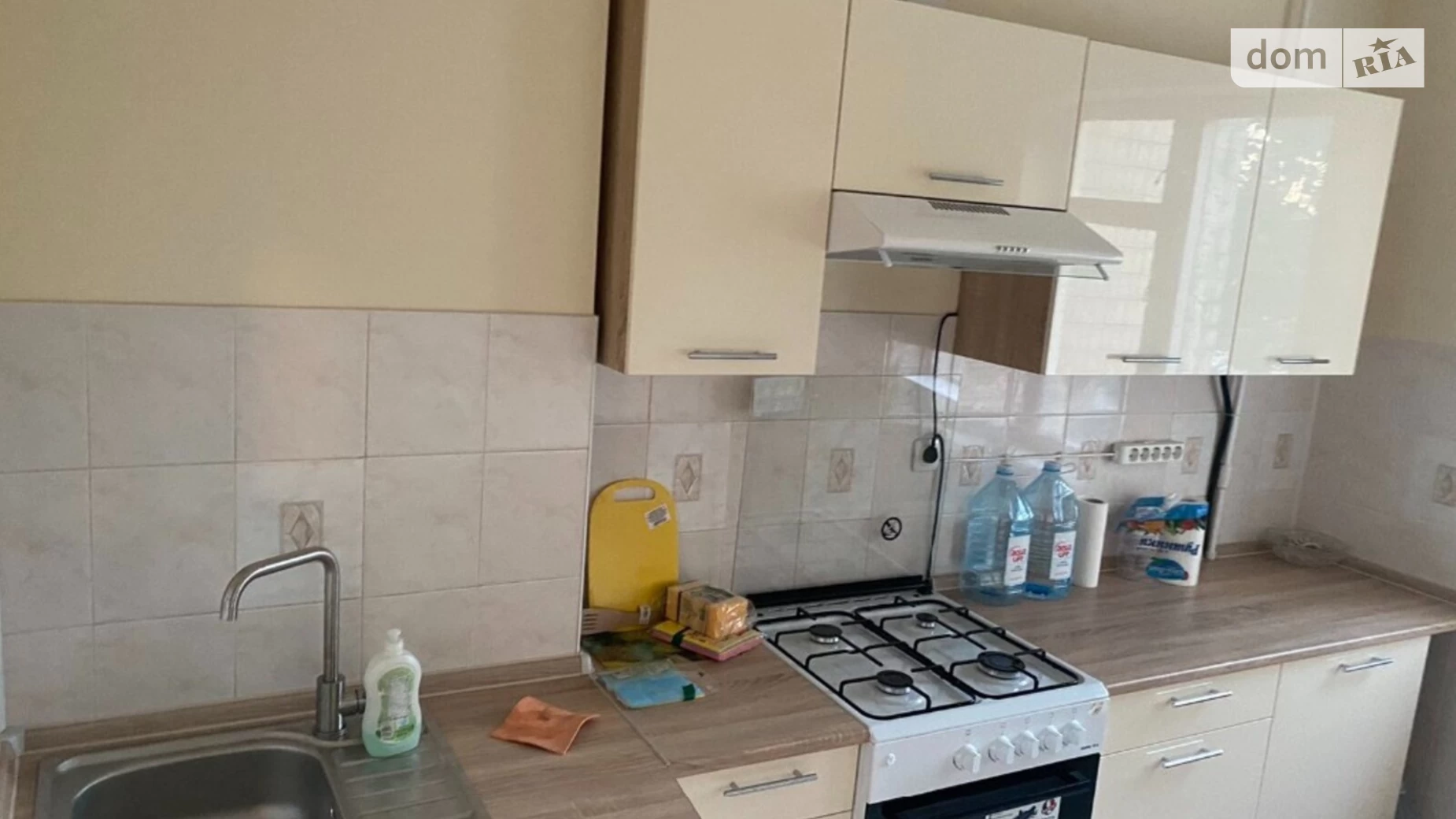 Продается 3-комнатная квартира 72 кв. м в Киеве, ул. Зои Гайдай, 9/8 - фото 2