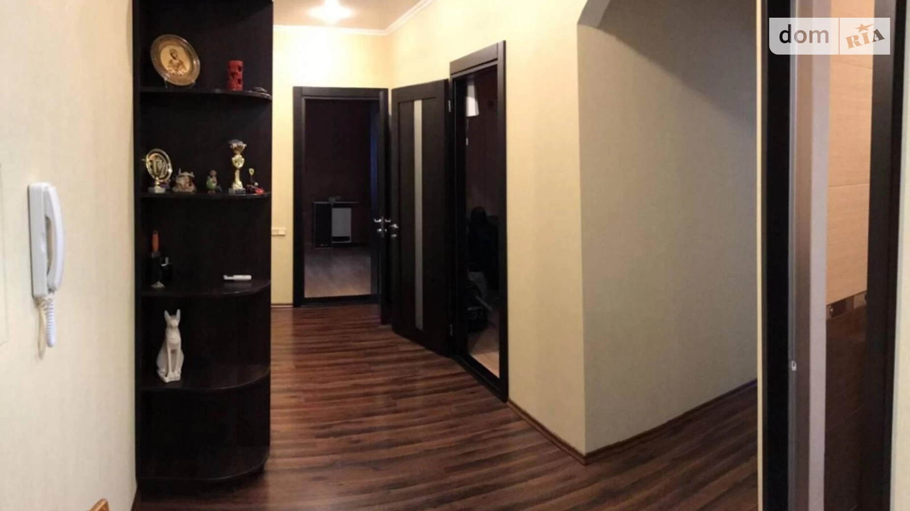 Продается 3-комнатная квартира 95 кв. м в Черноморске, ул. Парусная - фото 3