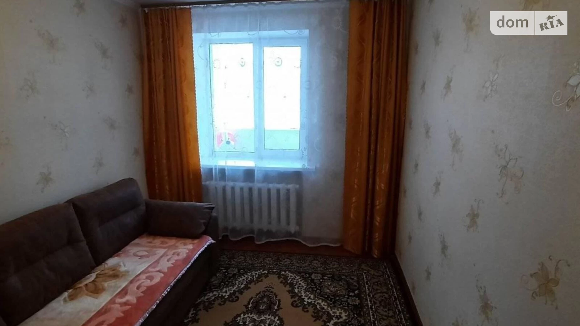 Продается 4-комнатная квартира 81.7 кв. м в Черноморске, ул. Виталия Шума